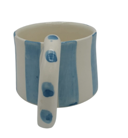 Mug bleu et blanc avec anse