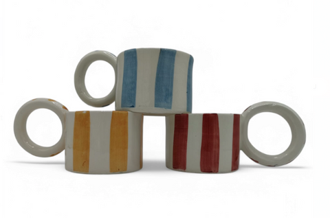Mug rouge et blanc avec anse